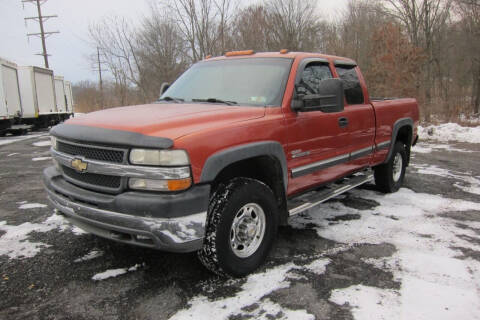 2001 Chevrolet Silverado 2500HD for sale at K & R Auto Sales,Inc in Quakertown PA