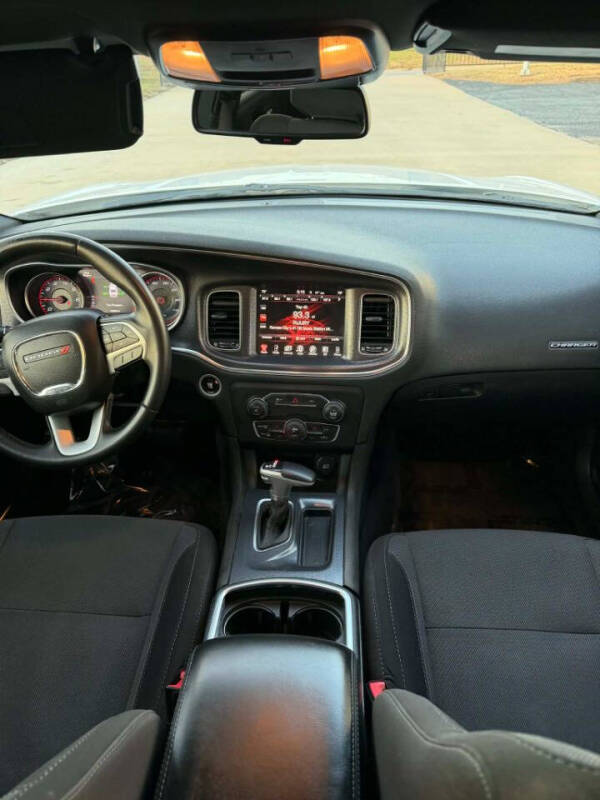 2015 Dodge Charger SXT