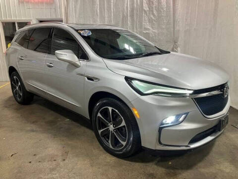 2022 Buick Enclave Essence