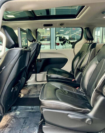 2021 Chrysler Pacifica Hybrid Limited