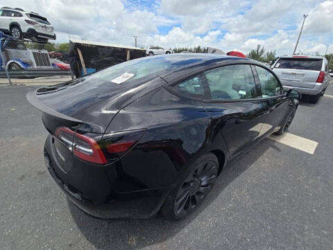 2023 Tesla Model 3 Performance