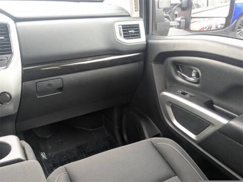 2018 Nissan Titan XD SV