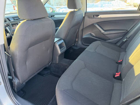 2016 Volkswagen Passat 1.8T S