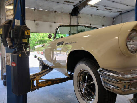 1957 Ford Thunderbird