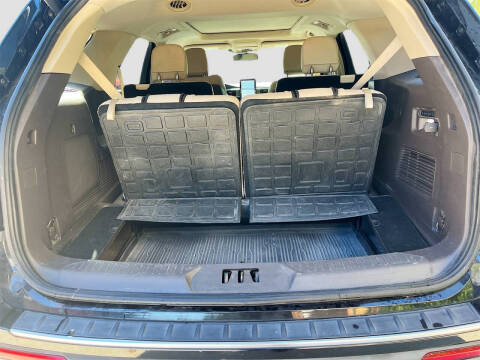 2020 Ford Explorer Platinum