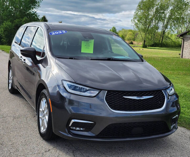 2023 Chrysler Pacifica Touring L