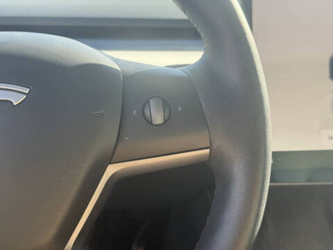 2024 Tesla Model Y Performance