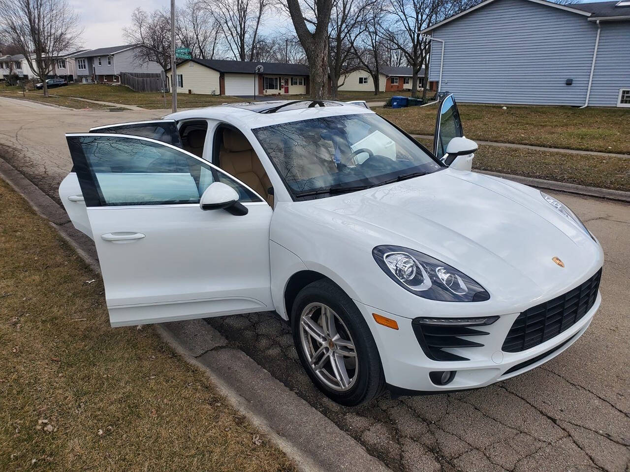 2018 Porsche Macan for sale at MAYA WHOLESALE INC in Addison, IL