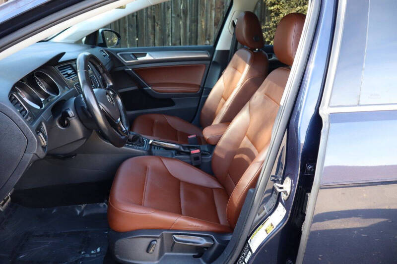 2017 Volkswagen Golf Alltrack