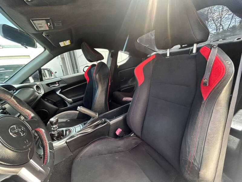 2014 Scion FR-S