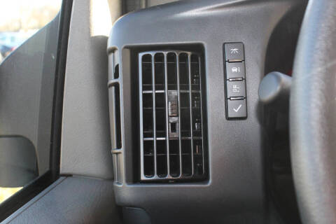 2025 Chevrolet Express 3500