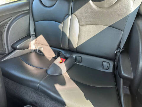 2012 MINI Cooper Hardtop