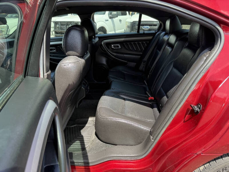 2017 Ford Taurus SEL