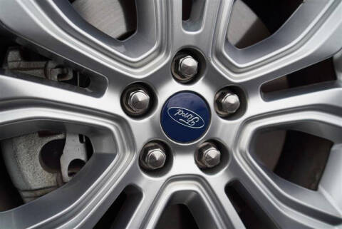 2020 Ford Edge Titanium