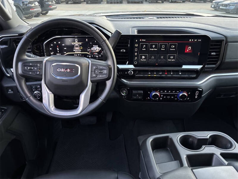 2025 GMC Sierra 1500