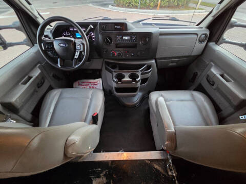 2021 Ford E-Series E-350 SD