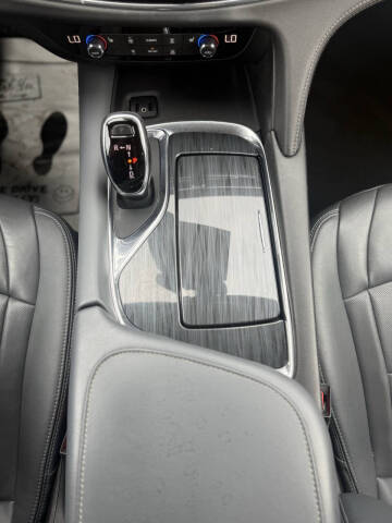 2019 Buick Enclave Essence