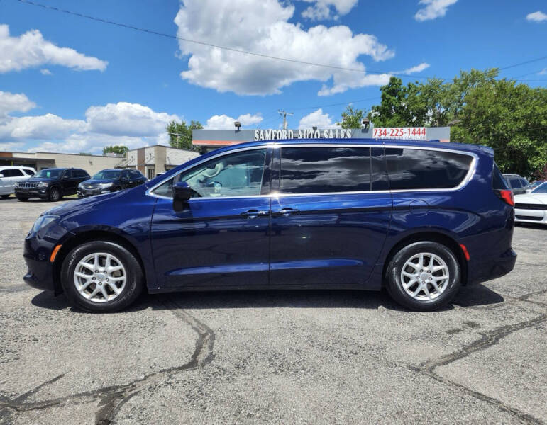2017 Chrysler Pacifica Touring