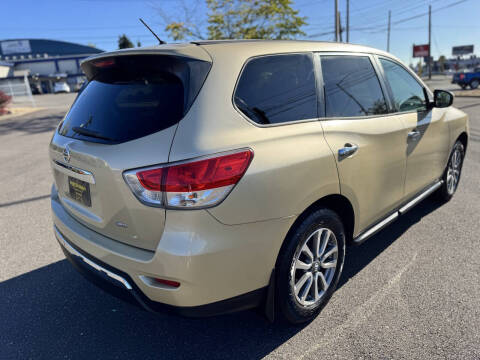 2013 Nissan Pathfinder S