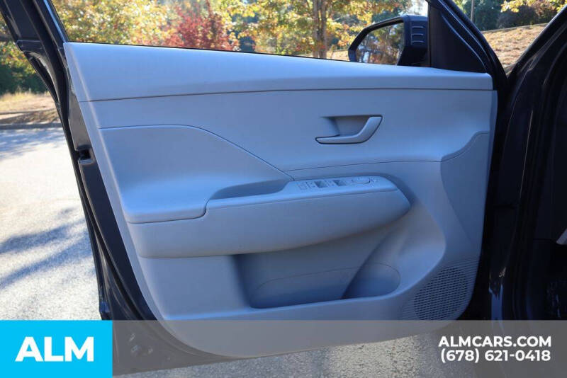 2025 Hyundai Kona SEL