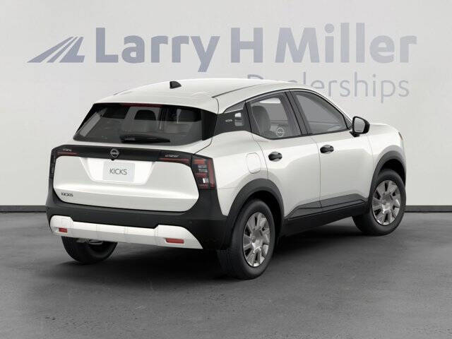 2026 Nissan Kicks S