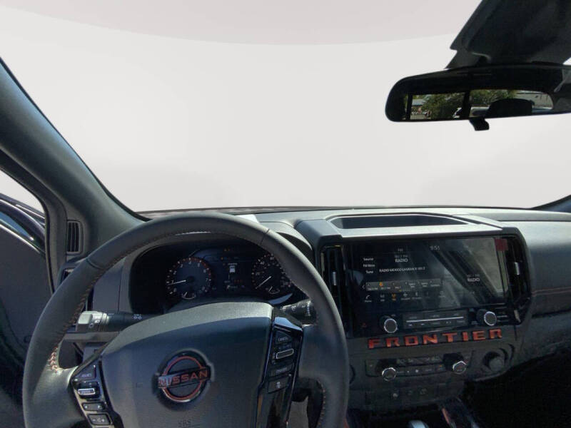 2025 Nissan Frontier PRO-X