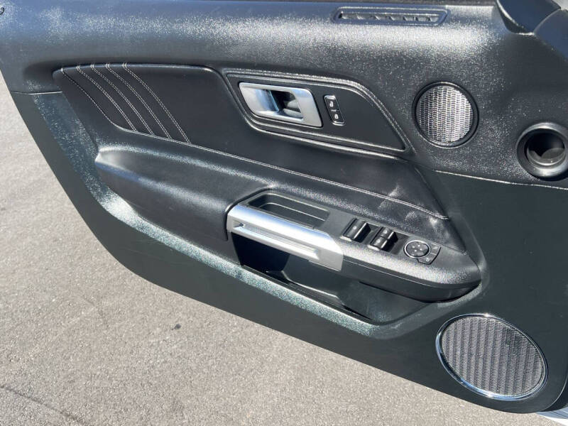 2023 Ford Mustang EcoBoost Premium