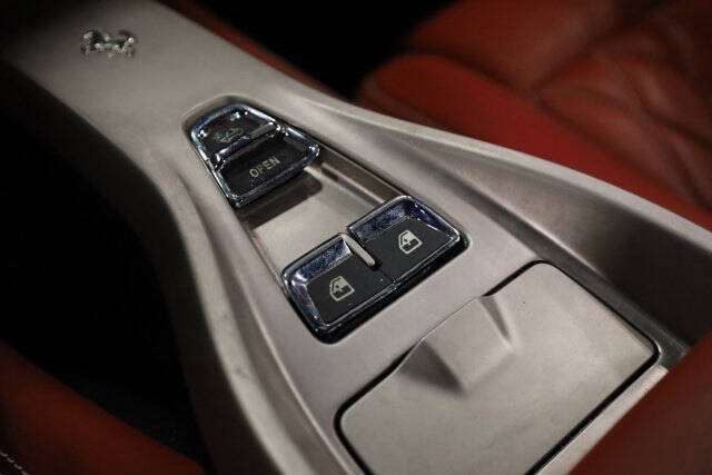 2010 Ferrari California