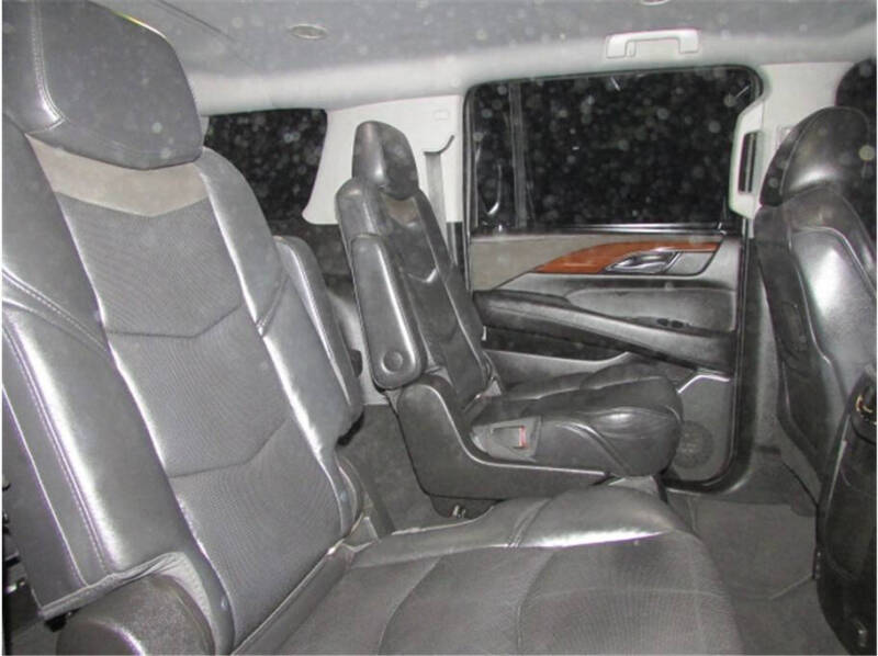 2018 Cadillac Escalade ESV Standard