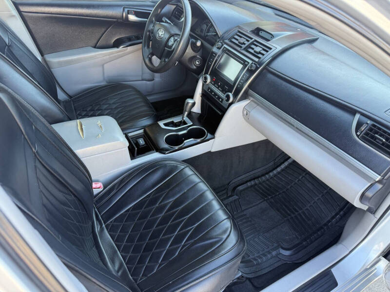 2014 Toyota Camry LE