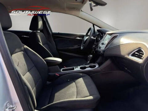 2018 Chevrolet Cruze LS Auto