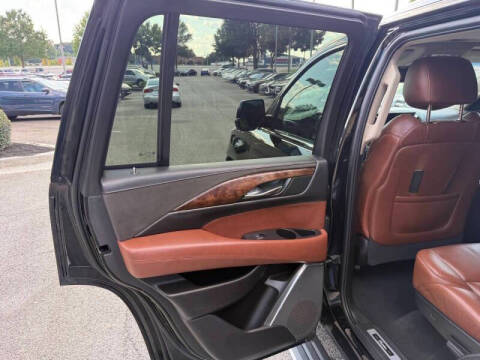 2016 Cadillac Escalade Premium Collection