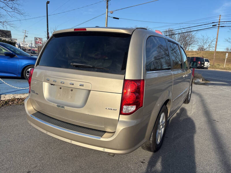 2013 Dodge Grand Caravan Crew