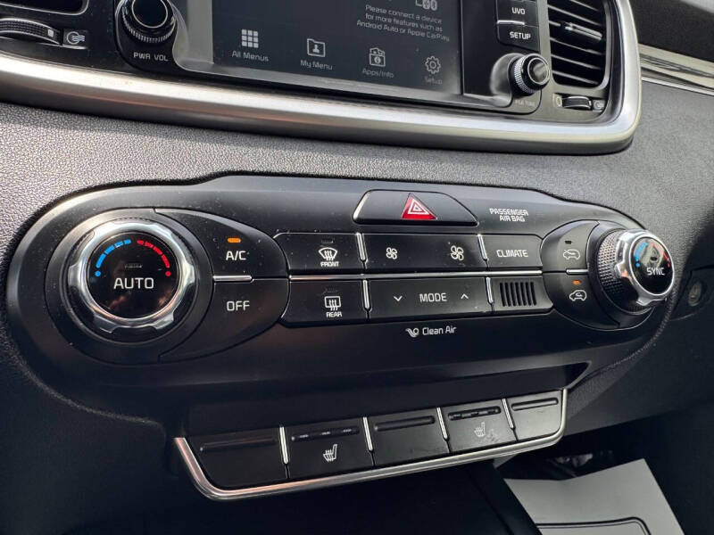 2018 Kia Sorento LX