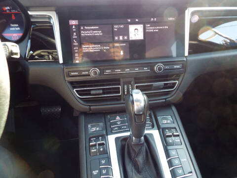 2021 Porsche Macan