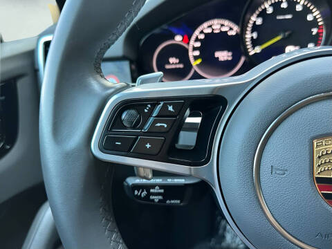 2022 Porsche Cayenne