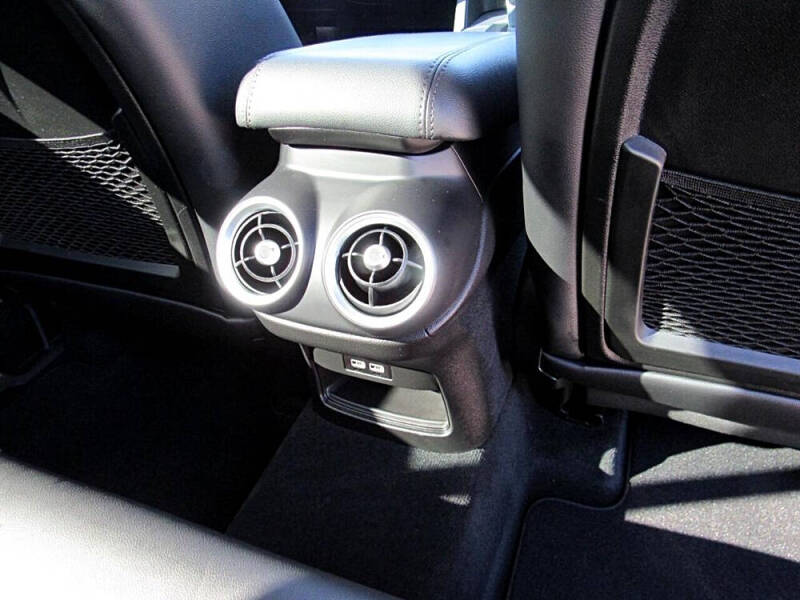 2018 Alfa Romeo Stelvio Sport