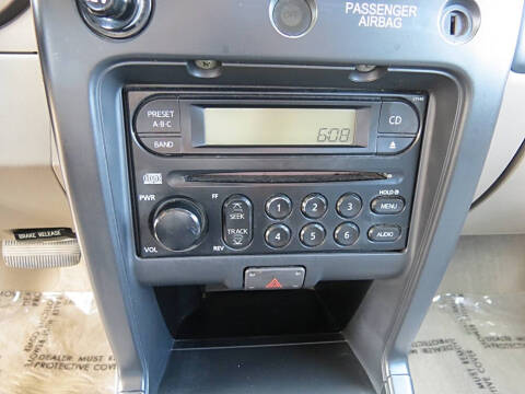 2004 Nissan Frontier XE