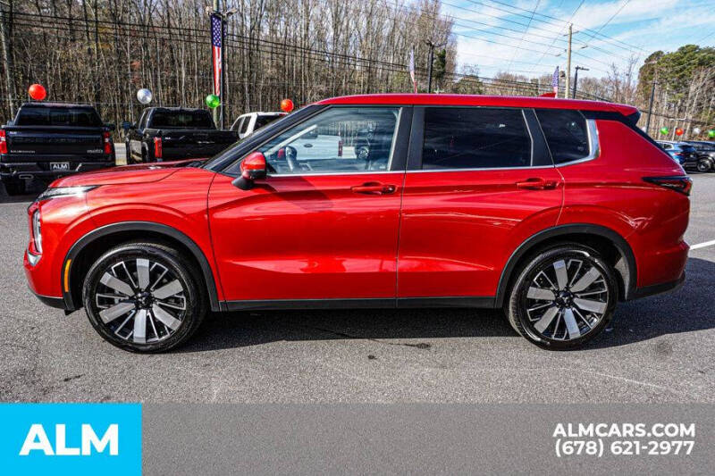 2025 Mitsubishi Outlander SE