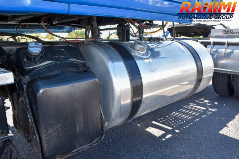 2016 Freightliner Cascadia