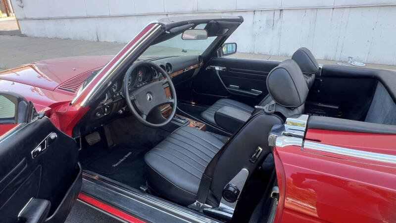 1985 Mercedes-Benz 380-Class 380 SL