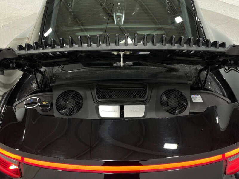 2017 Porsche 911 Carrera 4S