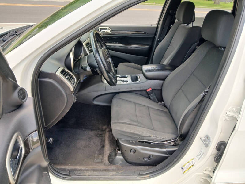 2011 Jeep Grand Cherokee Laredo