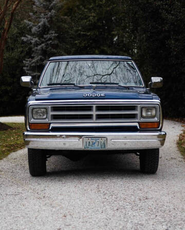 1988 Dodge RAM 100