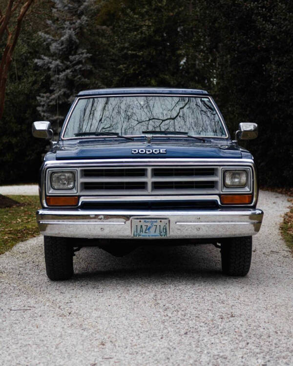 1988 Dodge RAM 100