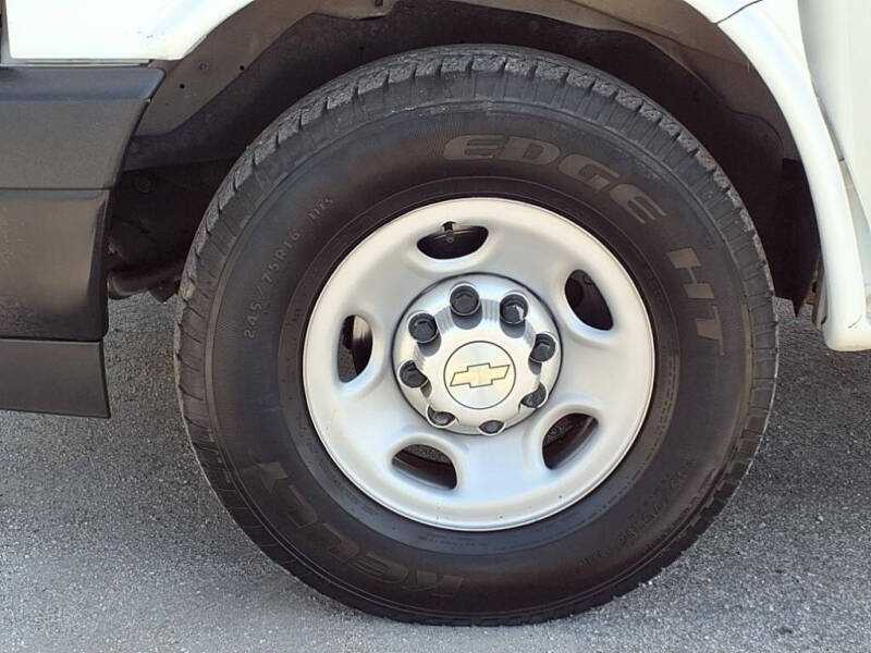 2020 Chevrolet Express 2500