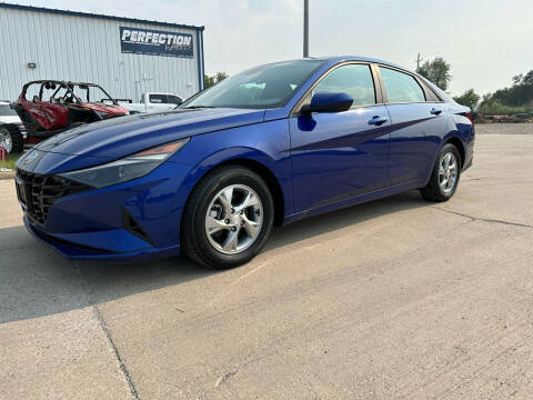 2021 Hyundai Elantra for sale at Perfection Auto Detailing & Wheels in Bloomington IL