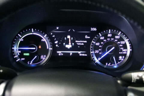 2021 Toyota Highlander Hybrid Platinum