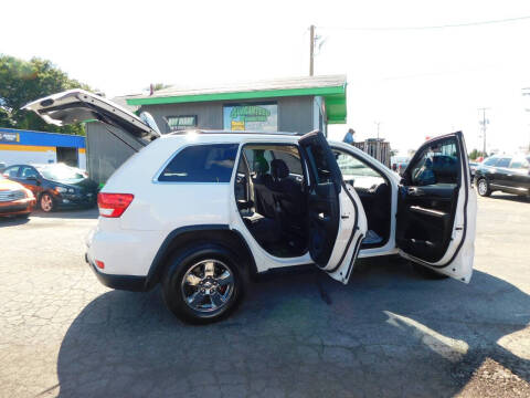 2011 Jeep Grand Cherokee Laredo