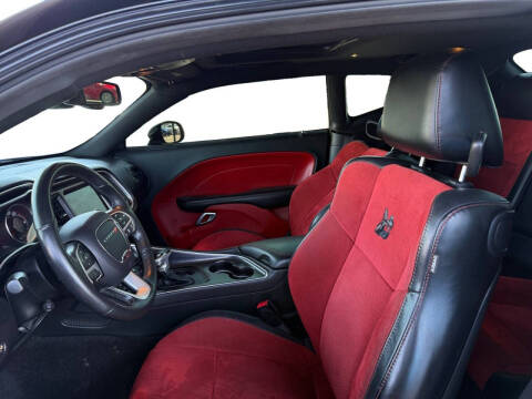 2016 Dodge Challenger R/T Scat Pack